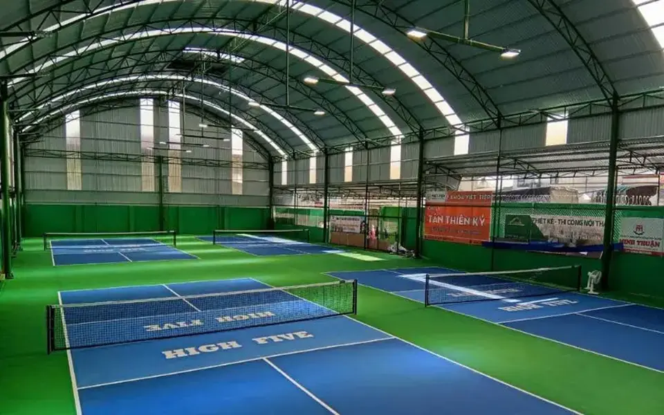 Thi công mái che sân Pickleball chuyên nghiệp, giá tốt